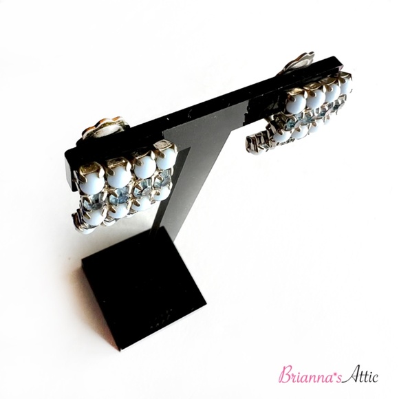 Vintage Designer Elegant Blue Crystal and Perl Stones Fancy Earrings for women - Picture 4 of 8